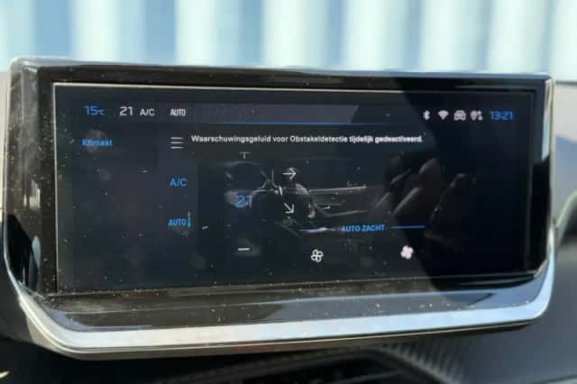 Peugeot 2008 (2025) thumbnail 23
