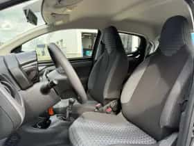 Peugeot 108 (2020) thumbnail 11
