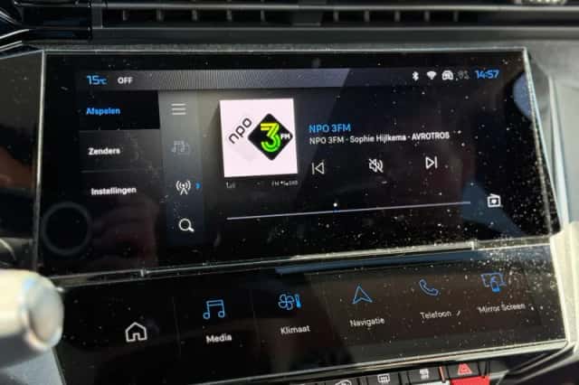 Peugeot e-408 (2025) thumbnail 24