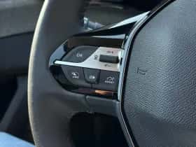 Peugeot e-408 (2025) thumbnail 31