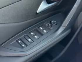 Peugeot e-408 (2025) thumbnail 34