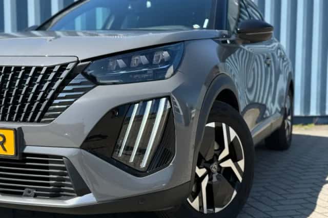 Peugeot e-2008 (2025) thumbnail 9