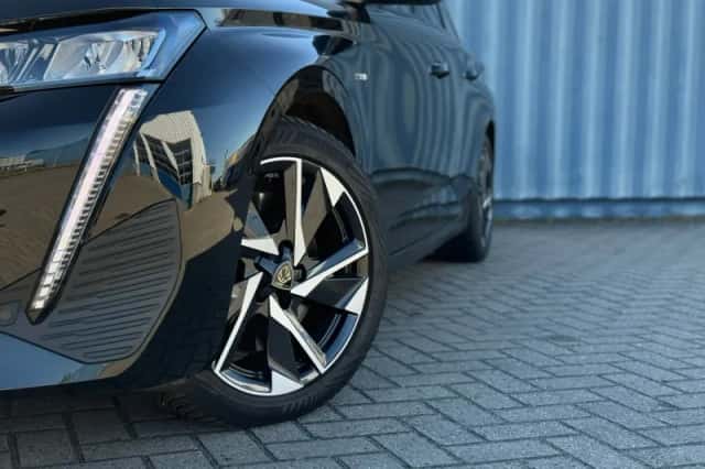 Peugeot 308 (2023) thumbnail 11