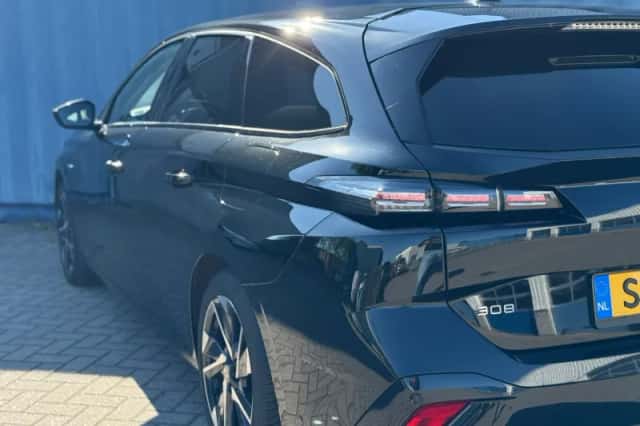 Peugeot 308 (2023) thumbnail 16