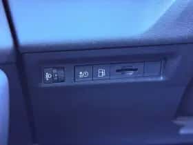 Peugeot 308 (2023) thumbnail 36