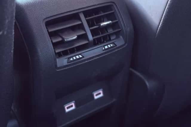 Peugeot 308 (2023) thumbnail 37