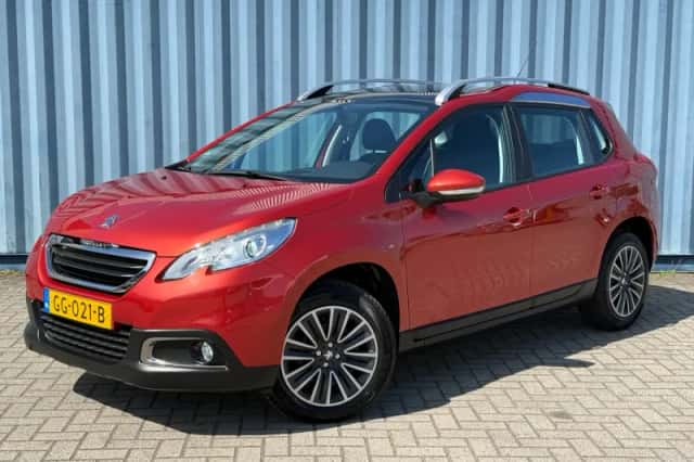 Peugeot 2008 (2015) thumbnail 1