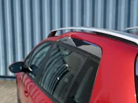 Peugeot 2008 (2015) thumbnail 16