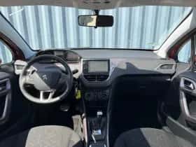 Peugeot 2008 (2015) thumbnail 19