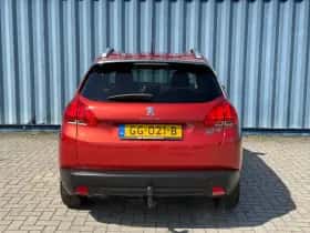 Peugeot 2008 (2015) thumbnail 4