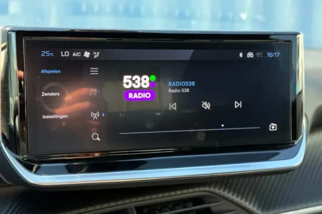 Peugeot 2008 (2025) thumbnail 17