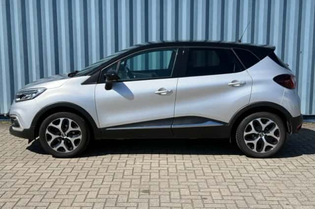 Renault Captur (2018) thumbnail 2