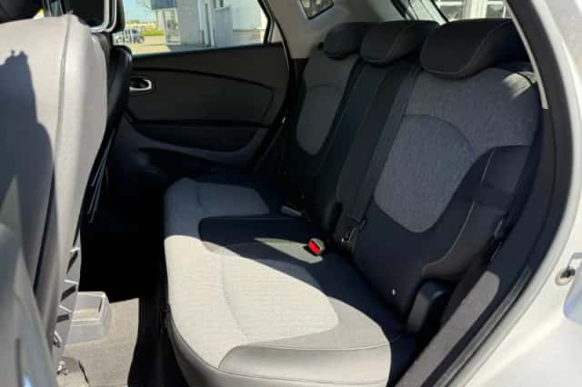 Renault Captur (2018) thumbnail 16