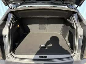 Peugeot 3008 (2022) thumbnail 17