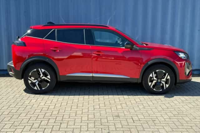 Peugeot 2008 (2025) thumbnail 6