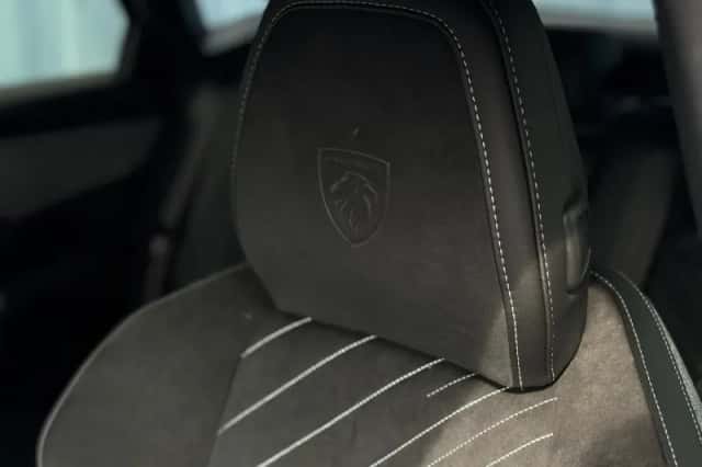 Peugeot 3008 (2024) thumbnail 13