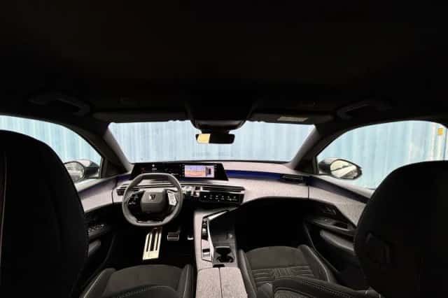 Peugeot 3008 (2024) thumbnail 18