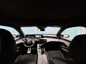 Peugeot 3008 (2024) thumbnail 18