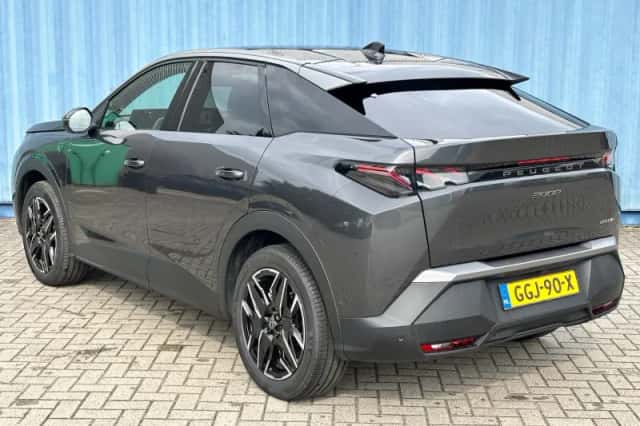 Peugeot 3008 (2024) thumbnail 3