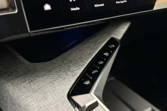 Peugeot 3008 (2024) thumbnail 28