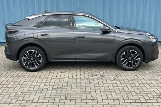 Peugeot 3008 (2024) thumbnail 6