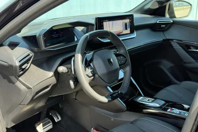 Peugeot 208 (2025) thumbnail 11