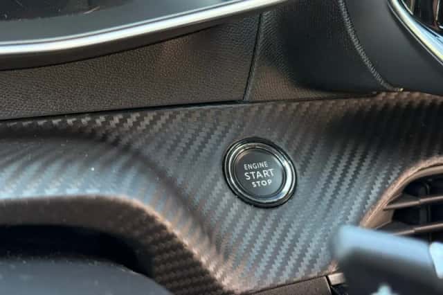 Peugeot 208 (2025) thumbnail 33