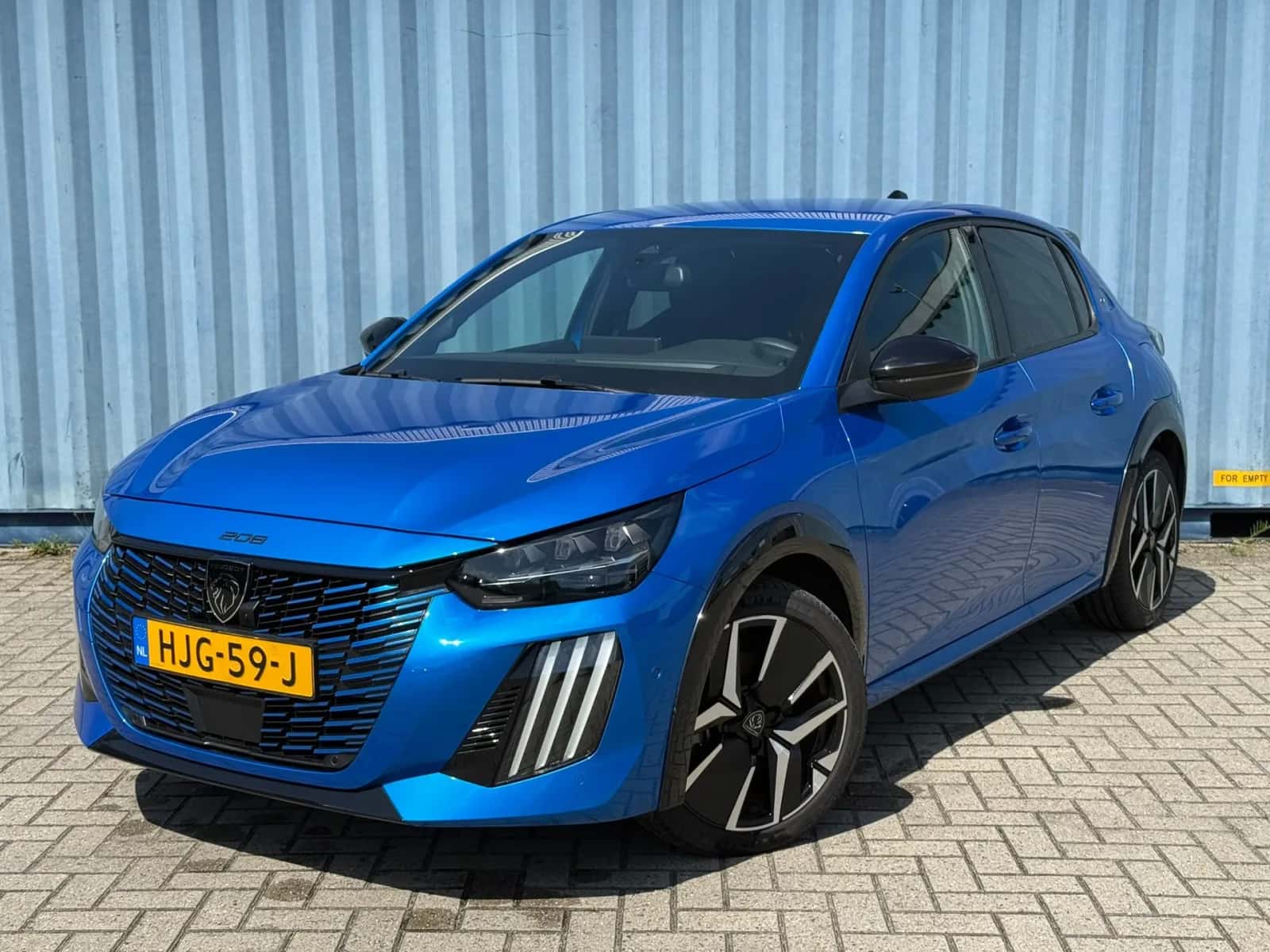 Peugeot 208 (2025) — foto 1