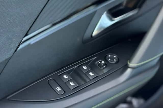 Peugeot 208 (2025) thumbnail 35