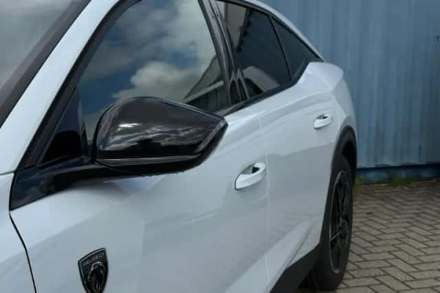 Peugeot 408 (2023) thumbnail 11