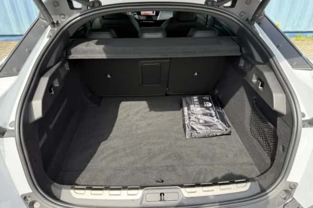 Peugeot 408 (2023) thumbnail 20