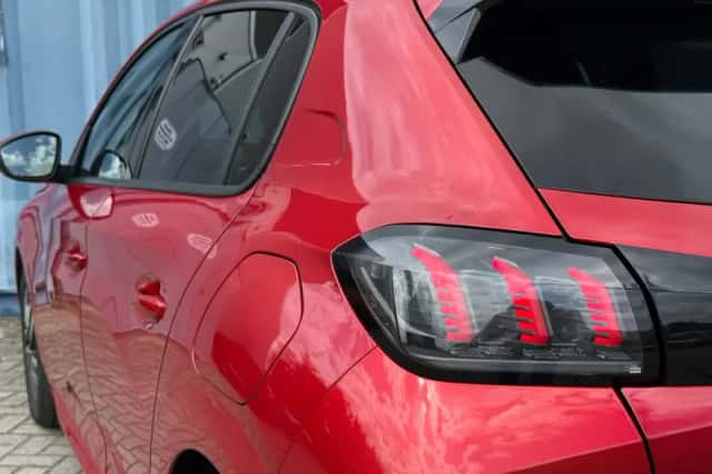 Peugeot 208 (2020) thumbnail 13