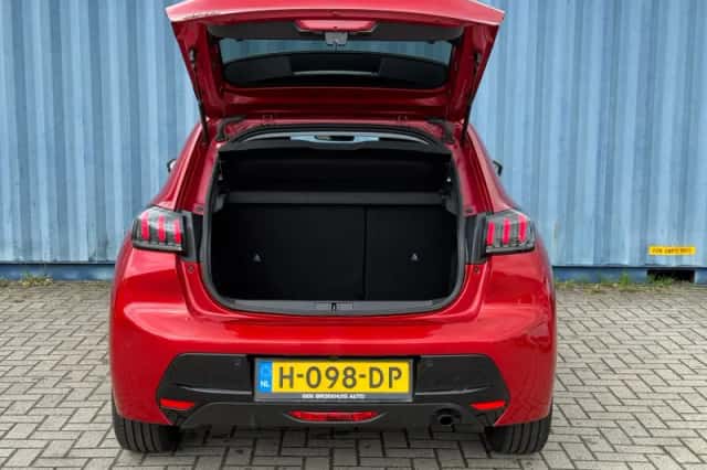Peugeot 208 (2020) thumbnail 14