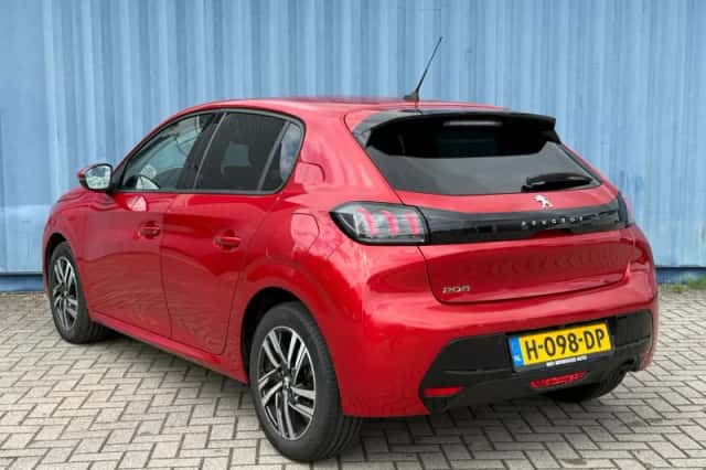 Peugeot 208 (2020) thumbnail 3