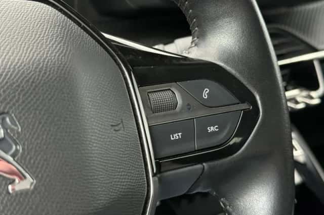 Peugeot 208 (2020) thumbnail 21