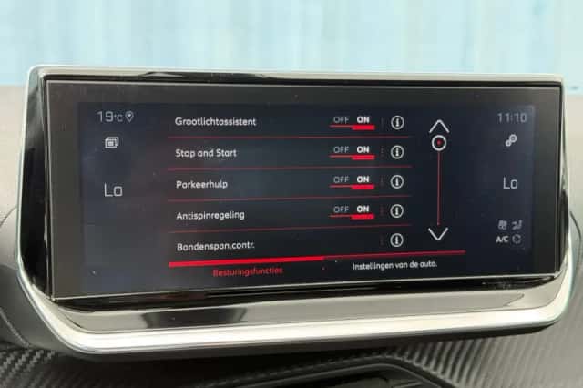 Peugeot 208 (2020) thumbnail 23