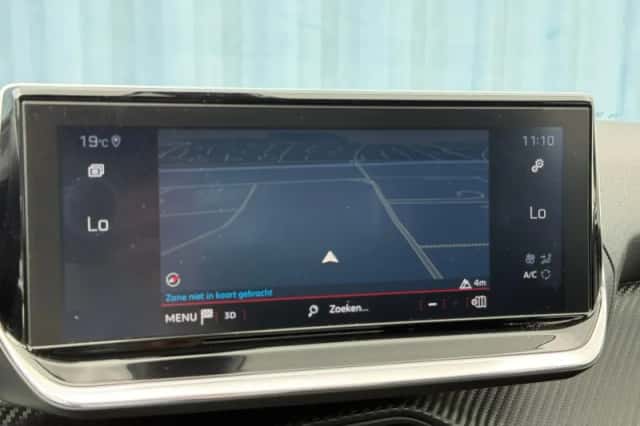 Peugeot 208 (2020) thumbnail 25