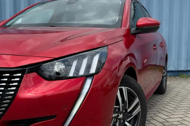 Peugeot 208 (2020) thumbnail 8