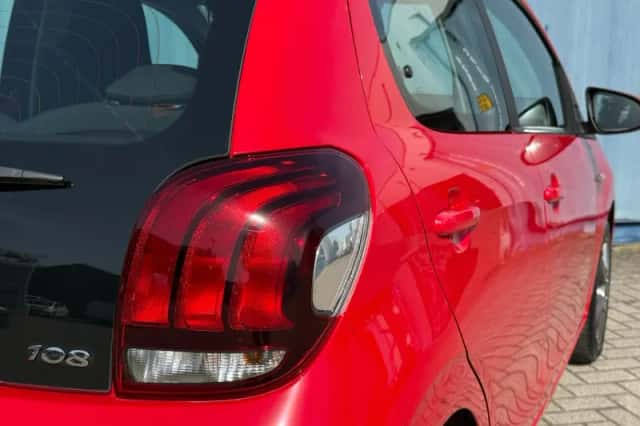 Peugeot 108 (2020) thumbnail 11