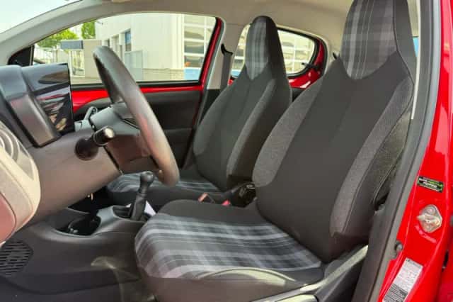 Peugeot 108 (2020) thumbnail 15