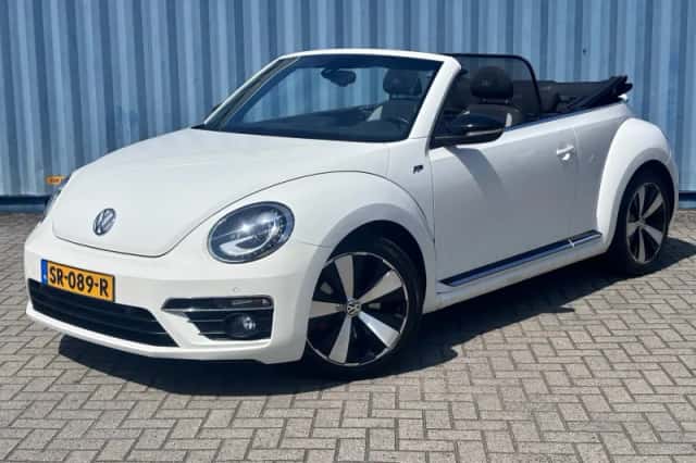 Volkswagen Beetle (2014) thumbnail 1