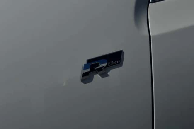 Volkswagen Beetle (2014) thumbnail 28
