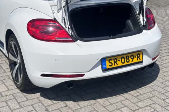 Volkswagen Beetle (2014) thumbnail 33