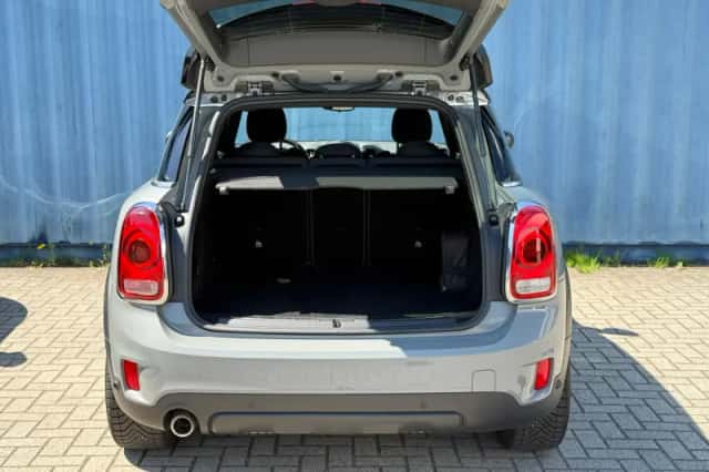 MINI Countryman (2018) thumbnail 18