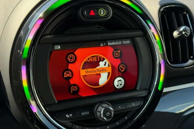 MINI Countryman (2018) thumbnail 26
