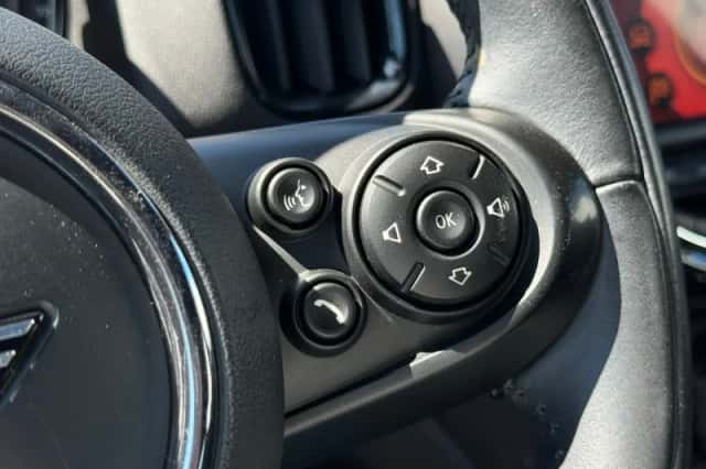 MINI Countryman (2018) thumbnail 30
