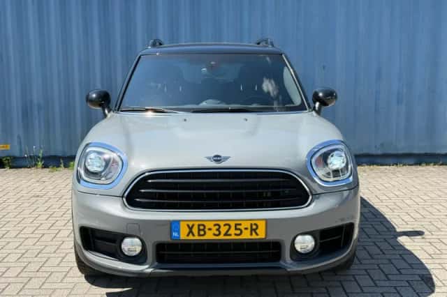 MINI Countryman (2018) thumbnail 7