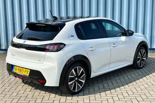 Peugeot e-208 (2021) thumbnail 12