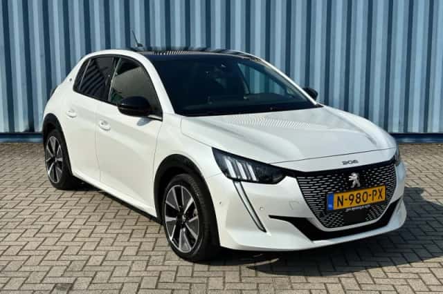 Peugeot e-208 (2021) thumbnail 14
