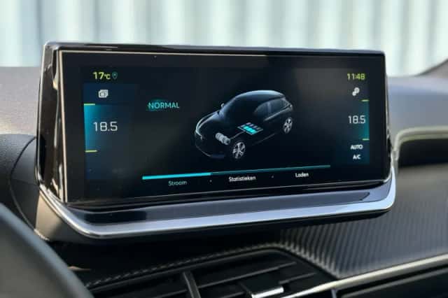 Peugeot e-208 (2021) thumbnail 29